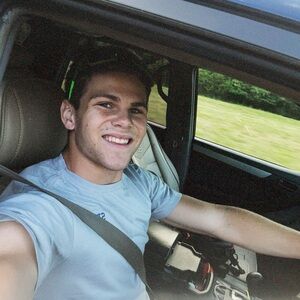 Meet your Posher, Grant